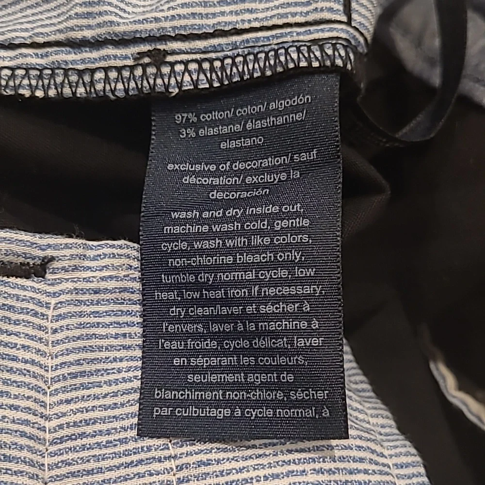 Tommy Hilfiger shorts - Picture 6 of 7